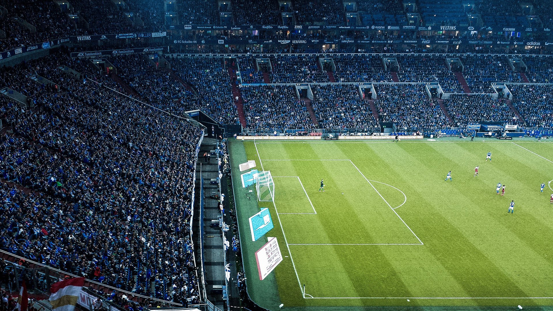 德甲争冠战焦点战,新西兰提前终结悬念曼城